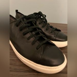 Cole Hann Grand  OS leather sneakers /shoes size 6